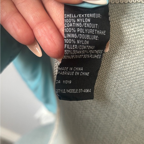 Dynamite Two-Tone Puffer Jacket in Black and Aqua - Picture 5 of 5